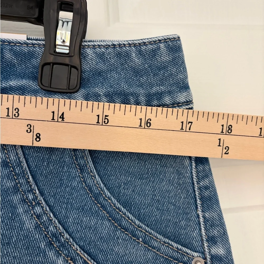Classic Blue Denim Mini Skirt Size 12 - Picture 9 of 12